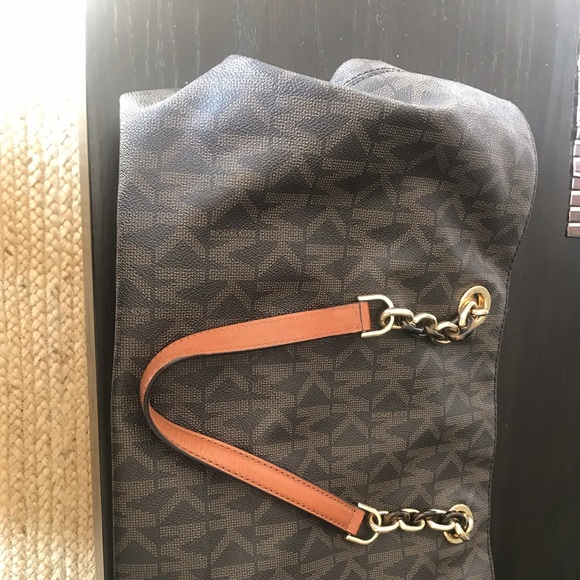 Michael Kors Tote - Picture 2 of 7